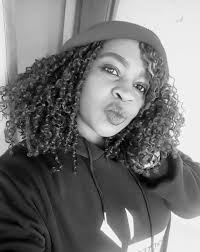 Poetic Display of Affection (PDA) When i ask you how you feel about me.  Don't tell me that you feel good and leave me seething for more. I don't  like hanging words.