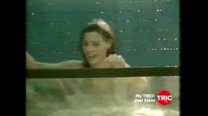 Her father was a lawyer and her mother was a homemaker. Botns 1979 Jan Smithers Youtube