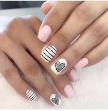 21 Cute Valentine S Day Nail Design Ideas To Shine Fancy Ideas About Everything Valentines Nail Art Designs Flamingo Nails Valentine Nail Art
