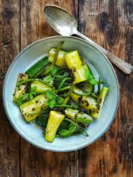 Courgettes Et Haricots Verts A La Menthe Recette Recette Legume Recette Haricot Vert Recette Haricot