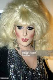 2.175 foto e immagini ad alta risoluzione di Jon Ingle