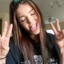 Alice Haley Nance (@AliceHaley_)