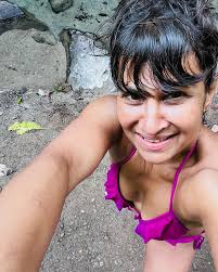 Gina Clements's Instagram, Twitter & Facebook