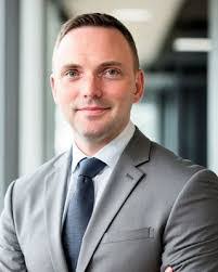 Richard Vandiver's Instagram, Twitter & Facebook