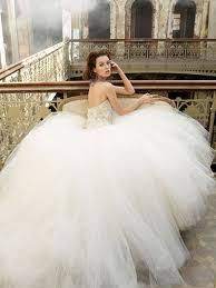 I Absolutely Love Giant Ballgown Tulle Dresses This Would Be My Dream Wedding Dress Bridal Ball Gown Ball Gowns Wedding Perfect Wedding Dress