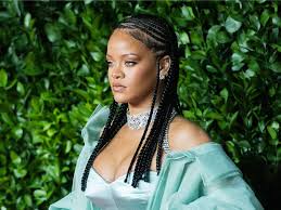 After several business launches, which shifted from makeup to lingerie to skincare and now perfumes, rihanna is now worth $1.7 billion, according to a new estimate by forbes. What Is Rihanna S Net Worth How She Spends Her 600 Million Fortune