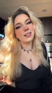 Okay who would win… Thunderbolts or Doom Patrol?