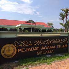 Kementerian agama membuka peluang untuk merevisi peraturan bersama menteri agama dan menteri dalam negeri tentang pendirian rumah ibadah karena disebut beberapa pihak sebagai masalah laten pembangunan gereja. Pejabat Agama Islam Daerah Selama Perak Home Facebook