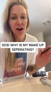 Melissa Weber's Instagram, Twitter & Facebook