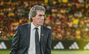Comienza América etapa con nuevo técnico