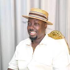 Kanayo will be among the socialites in anambra state to celebrate with businessman obi cubana, at his late mother's burial. Okj9amdlnso Om