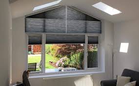 Here are my top five specialty shaped blinds for angled windows: Neat Apex Window Blinds Friendly Advice