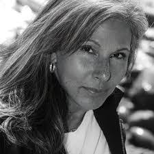 Sally Sackett's Instagram, Twitter & Facebook