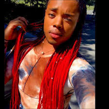 Eartha Kitt as Yzma 🖤 Eartha Kitt, known for her iconic roles as Catwoman  and her sultry voice in “Santa Baby,” brought Yzma to life in The Emperor's  New Groove! Her raspy