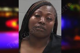 Kendra Lundy's Instagram, Twitter & Facebook