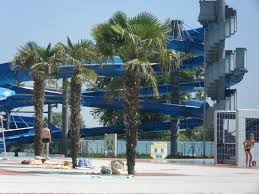 Les Toboggans A La Piscine Picture Of Camping La Plaine Tonique Malafretaz Tripadvisor