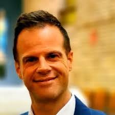 Spencer Kirk's Instagram, Twitter & Facebook