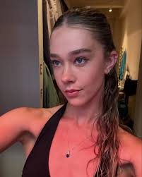 Lucy Galvin (@_lucygalvin) • Instagram photos and videos