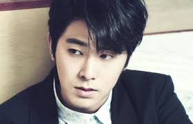 Korean hairstyles for men are unique because asian men have different hair textures than others. Best Kpop Male Hairstyles Ezu Photo Mobile