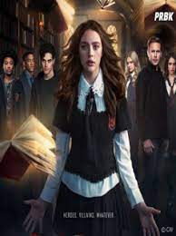 Alaric, hope and rafael hit the road in search of landon, who's sudden disappearance has raised some suspicion. Regarde La Serie Legacies Saison 1 Complete En Streaming Vf Et Vostfr
