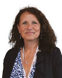 Bernadette Mccabe's Instagram, Twitter & Facebook