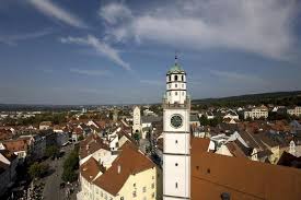 Most major european airlines offer regular scheduled flights to stuttgart and munich airports, both of which are approximately 3 hours away by train. Taxi Zentrale Ravensburg