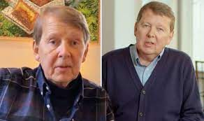 He started acting at a very young age, where he was cast as mrs. Bill Turnbull Worried At Weight Loss After Turning Vegan During Incurable Cancer Battle Celebrity News Showbiz Tv Express Co Uk