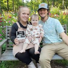 Shock Reveal! Liz Johnston Drops Big News About Baby No. 2 — Will the  Family Welcome a 'Tall' or 'Little' Baby?...Full here👇👇