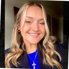 Derek Nisbet's Instagram, Twitter & Facebook