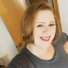 Amanda Voth's Instagram, Twitter & Facebook