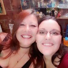 Carrie Holt (@carrie.holt.737) • Facebook, Connect with friends