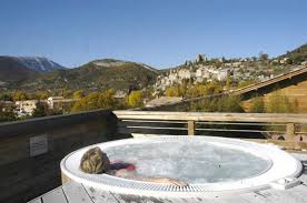 La présente page de l'office de tourisme de montbrun les bains sur annuaire mairie a été modifiée pour la dernière fois le vendredi 10 juillet 2020 à 01:51. Office De Tourisme De Montbrun Les Bains A Montbrun Les Bains 26570 Telephone Horaires Et Avis