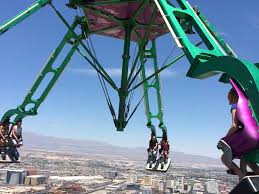 Su cocina y su carta de vinos han recibido numerosos premios y el servicio es tan esmerado como la propuesta culinaria. Insanity Stratosphere Las Vegas Views On Top