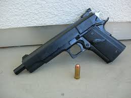 This pistol has a lot of recoil one handed but one of my favorite pistols to. Lar Grizzly Win Mag Wikipedia