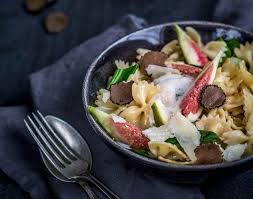 Farfalle Mit Feigen Und Truffeln Foodboom Rezept Lebensmittel Essen Feigen Essen