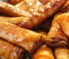 Turon filipino banana lumpia dessert. Turon Banana Spring Rolls