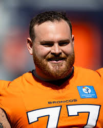 Shelly Braham's Instagram, Twitter & Facebook