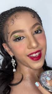 Gaby Navarro (@gabynavarac)