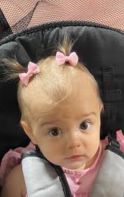 A little free range breakfast turned into a cute photoshoot!! Someone might  be a little too old for this😂