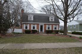 Hire the best roofing contractors in lansing, mi on homeadvisor. 17523 Henry St Lansing Il 60438 Realtor Com Beauty Trends Lansing Beauty Supply