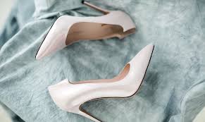 Per scarpe con tacco quadrato super trendy, be mine ha opzioni a cui non puoi dire di no. Scarpe Da Sposa Alte I Modelli Piu Belli Per Il Tuo Bridal Look