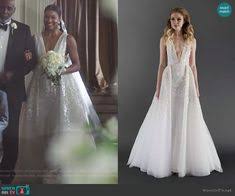 After four seasons of family drama, office politics and failed relationships, tuesday's being mary jane series finale gave gabrielle union's character everything she's ever wanted — just not quite how she expected to get it. Being Mary Jane Style Clothes By Wornontv