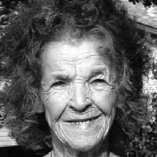 Rae Woods's Instagram, Twitter & Facebook