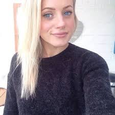 Vicky Gillespie's Instagram, Twitter & Facebook