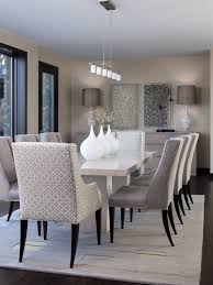 From big vases for your living room to large vases with intriguing cutouts, there are countless ways to style your home to suit your sensibilities. Home Decoration Dining Room Table Vases