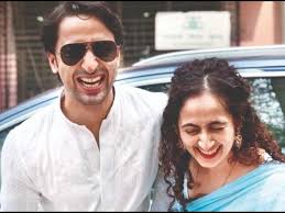 Flaunting her pregnancy glow and cute baby bump, ruchikaa posed amid pastel. Shaheer Sheikh Ruchikaa Pregnant Kuch Rang Pyaar Ke Aise Bhi Actor Shaheer Sheikh Expecting First Baby With Wife Ruchikaa Kapoor