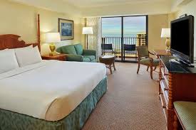 For more information on our suites and to make suite reservations please call the. Hilton Hawaiian Village Waikiki Beach Resort Honolulu Oahu Hawaii