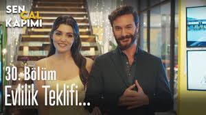 Dizi televizyonda yayımlanırken haber sosyal medyada bomba gibi düştü. Deniz In Evlilik Teklifi Sen Cal Kapimi 30 Bolum Youtube