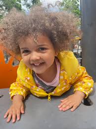 Hi everyone, thanks for having me, I moved to Wrekenton in Gateshead last  November, so I'm still new to the area, I moved here to be close to my  daughter, her partner