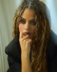 Sarah Jeffery (@sarahmjeffery) • Instagram photos and videos